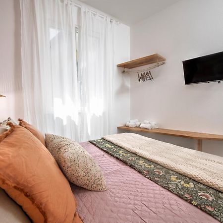 Hotel Amoneglia Esterno foto